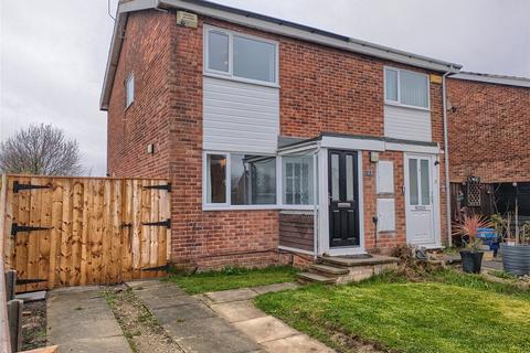 2 bedroom semi-detached house to rent, Lingfield Road, Yarm