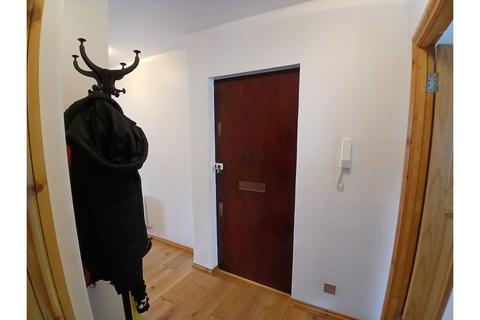 2 bedroom apartment for sale, Whiteadder Way, London, E14