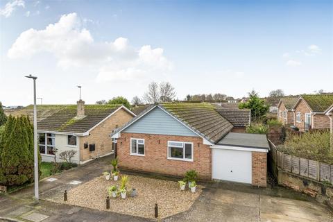 3 bedroom bungalow for sale, Scalwell Mead, Seaton