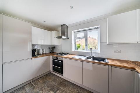 3 bedroom bungalow for sale, Scalwell Mead, Seaton