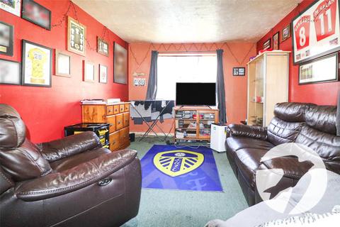 1 bedroom flat for sale, Frobisher Road, Erith, DA8