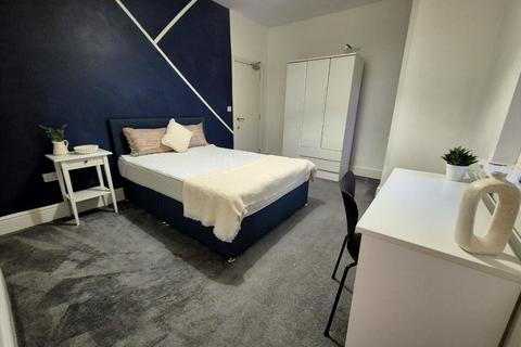 5 bedroom house to rent, Bentinck Road Radford, Nottingham NG7