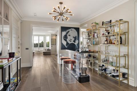 undefined, Drayton Gardens, London