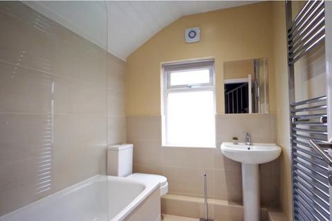 4 bedroom house to rent, Tudor Grove The Arboretum, Nottingham NG1