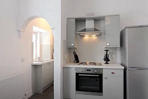 undefined, Bruce Street Town, Stirling FK8