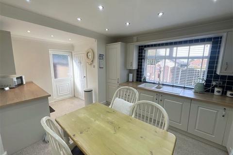 3 bedroom semi-detached house for sale, Woodlands Avenue, Beighton, Sheffield, S20 1BP