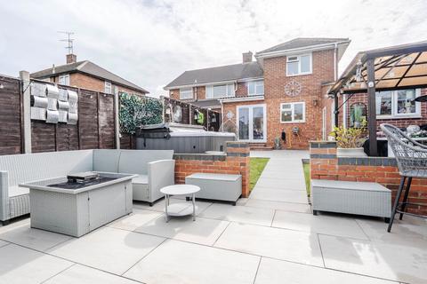 undefined, Lockington Crescent, Bedfordshire LU5