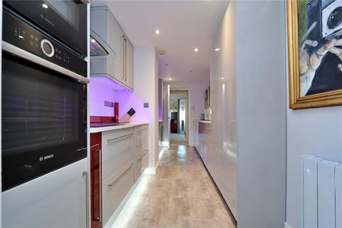 undefined, North Fourteenth Street, Milton Keynes, Buckinghamshire, MK9