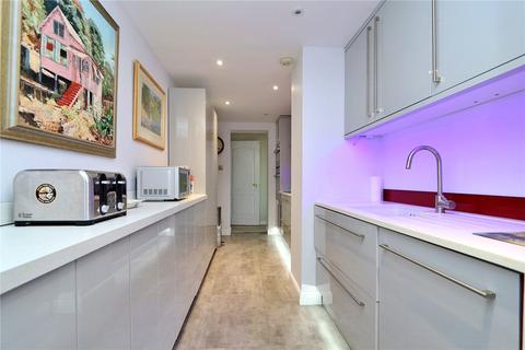 undefined, North Fourteenth Street, Milton Keynes, Buckinghamshire, MK9