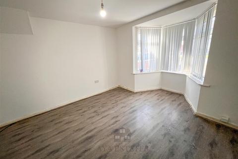3 bedroom terraced house to rent, Corbyn Road, Birmingham B9