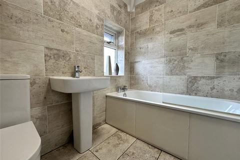 3 bedroom semi-detached house to rent, Scott Hall Road, Leeds, West Yorkshire