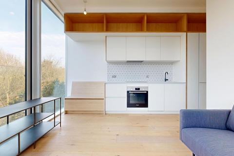 undefined, Great West Road