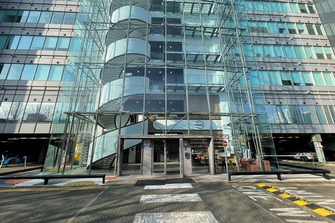 undefined, Great West Road