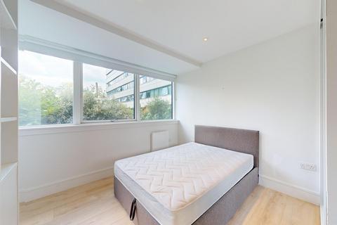 Studio to rent, Olympic Way