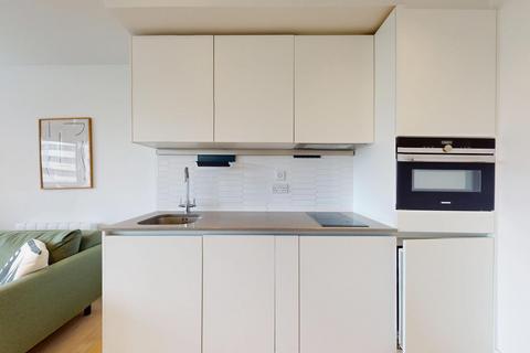 Studio to rent, Olympic Way