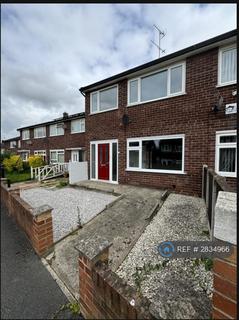 3 bedroom semi-detached house to rent, Ash Green, Pontefract, WF8