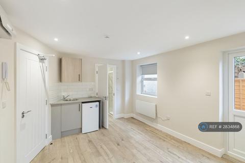 undefined, Hedge Place Road, Greenhithe, DA9