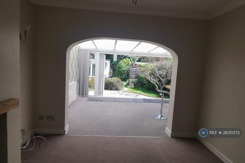 undefined, Lode Lane, Solihull, B91