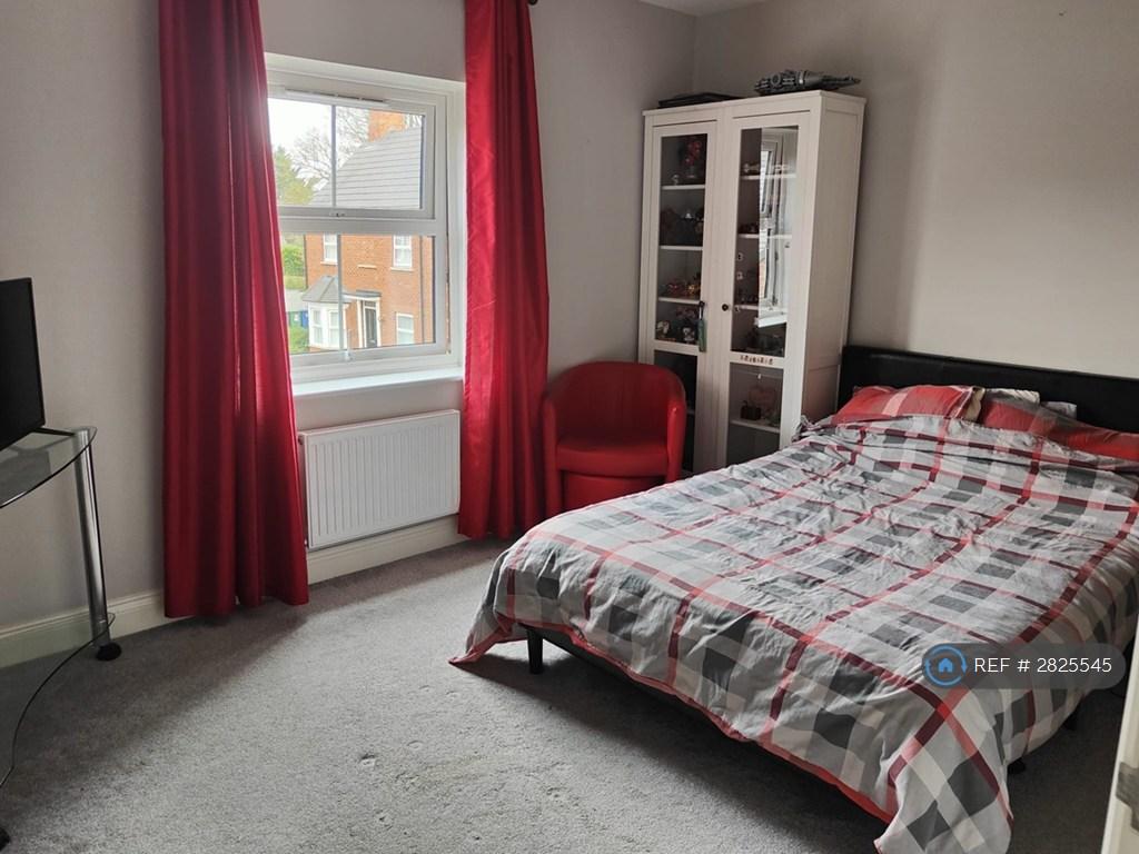 Double Bedroom 3