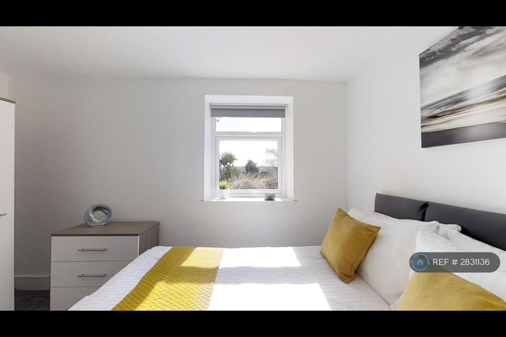 Large En-Suite Double