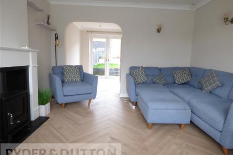 3 bedroom semi-detached house to rent, Ash Grove, Royton, Oldham, Greater Manchester, OL2