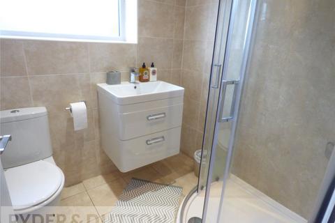 3 bedroom semi-detached house to rent, Ash Grove, Royton, Oldham, Greater Manchester, OL2