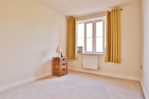 1 bedroom flat for sale, Royal Close, Christchurch, Dorset, BH23