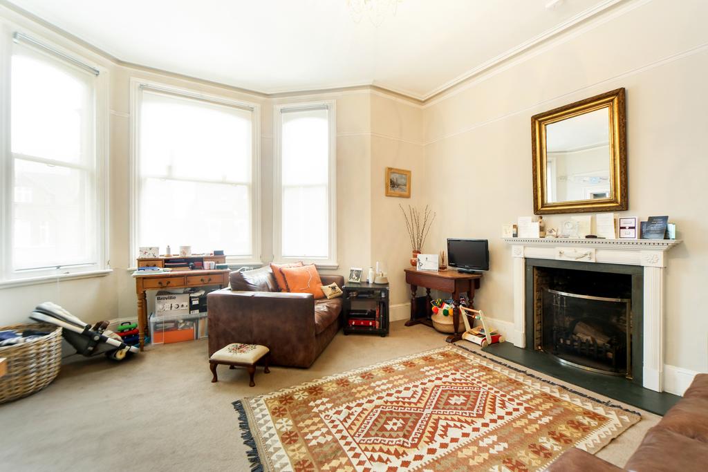 Lounge 3