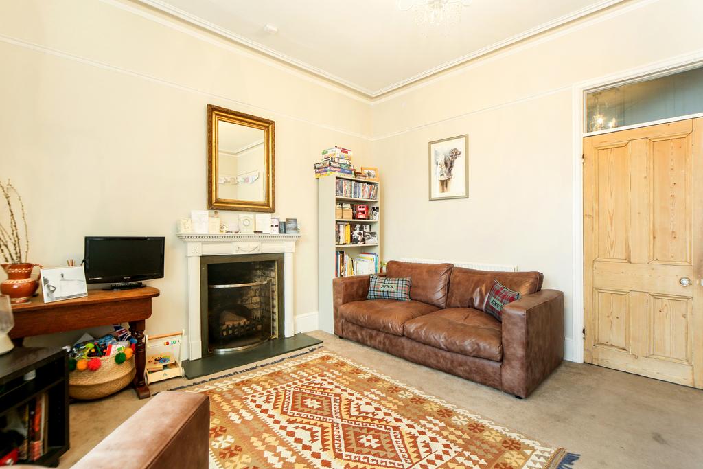 Lounge 2