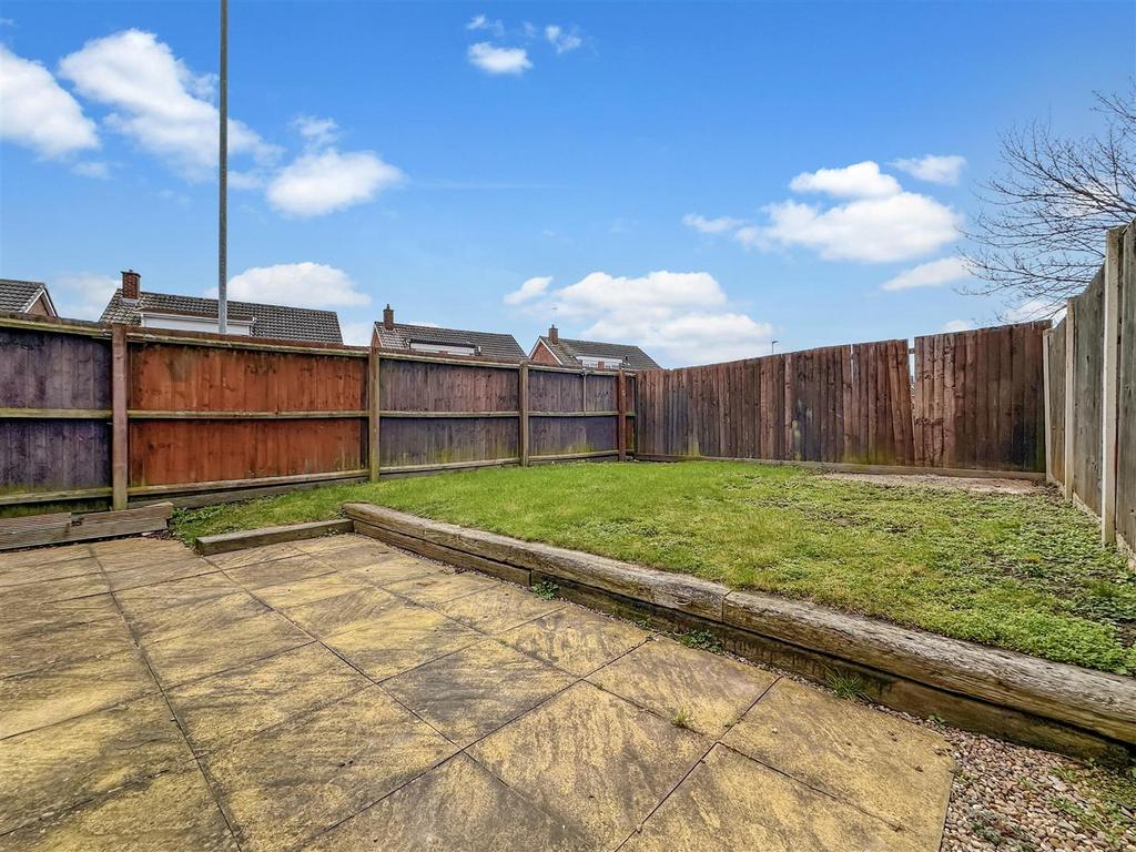 Private Enclosed Garden 718