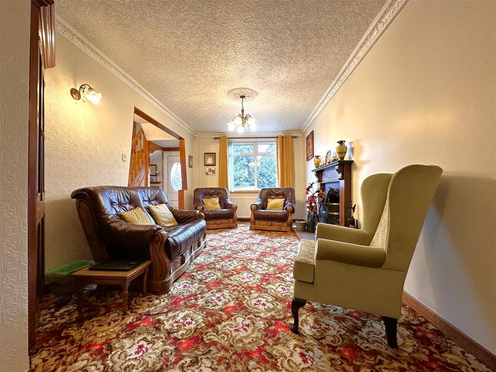 Generous Living Room 269