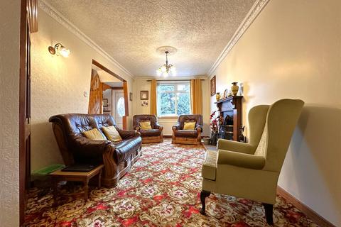4 bedroom detached house for sale, Danny Lyp, Sibcy Lane, Balderton, Newark