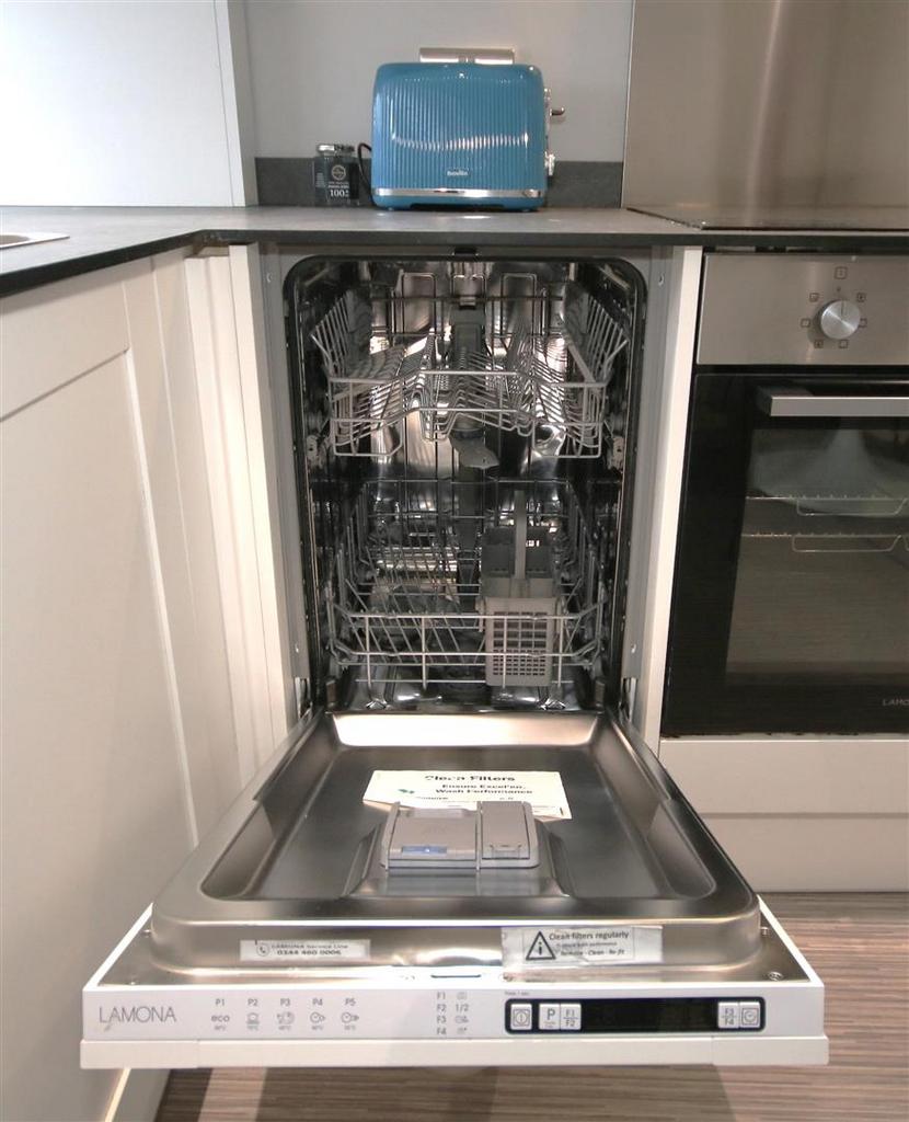 Dishwasher.JPG