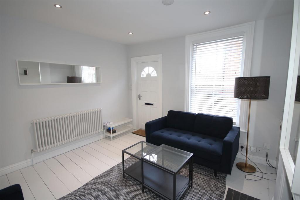 Living Room c.JPG