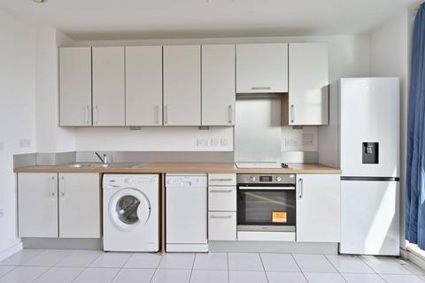 1 bedroom flat to rent, Mapleton Road, Wandsworth, London, SW18