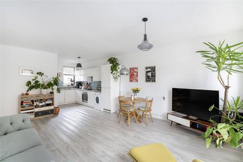 2 bedroom maisonette for sale, Tryon Crescent, London E9