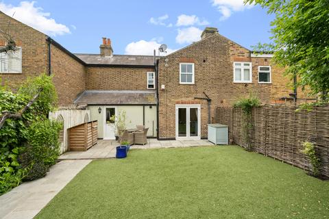 2 bedroom house for sale, Anyards Road, Cobham, KT11
