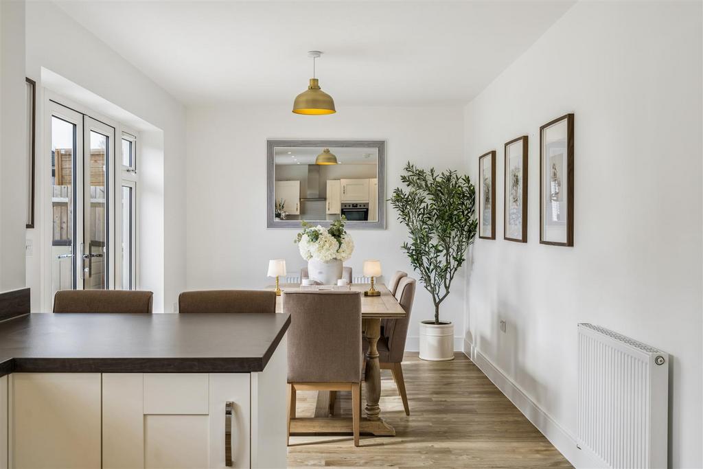 Kitchen/Dining Room