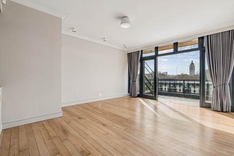2 bedroom apartment to rent, Ennismore Gardens, Knightsbridge SW7