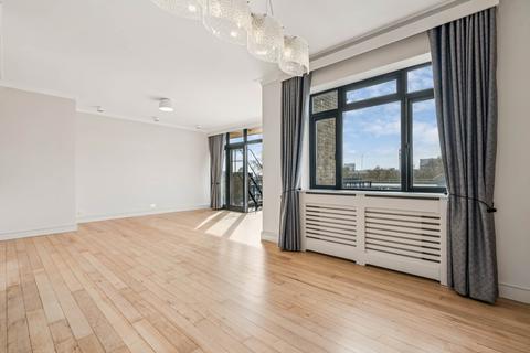 2 bedroom apartment to rent, Ennismore Gardens, Knightsbridge SW7