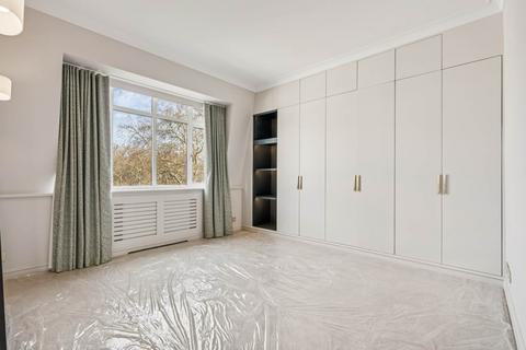2 bedroom apartment to rent, Ennismore Gardens, Knightsbridge SW7