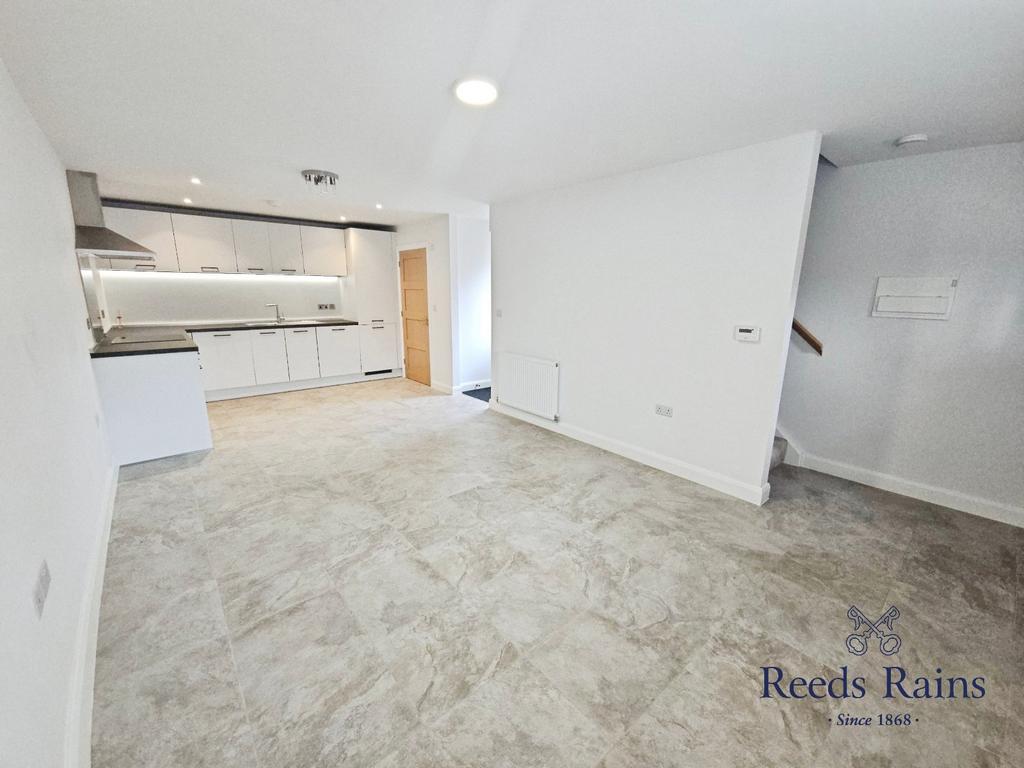 Kitchen/Living Area