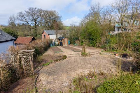 4 bedroom detached house for sale, Cheriton Fitzpaine, Crediton, EX17