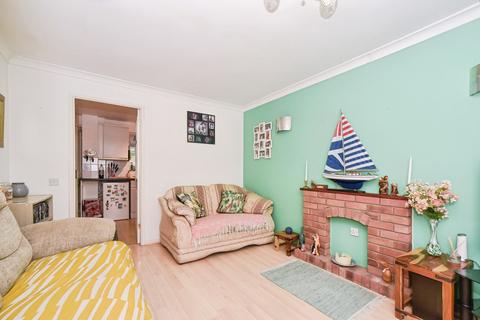 2 bedroom terraced house for sale, Coriander Way - Haydon Wick, Swindon, SN2