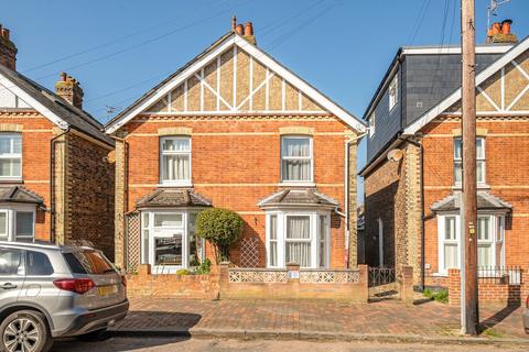 3 bedroom semi-detached house for sale, Hill View Road, Tunbridge Wells