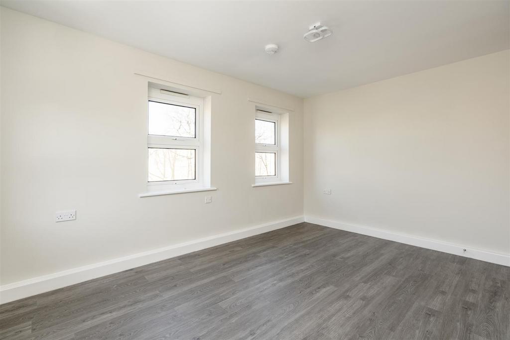 Flat 9 3.jpg