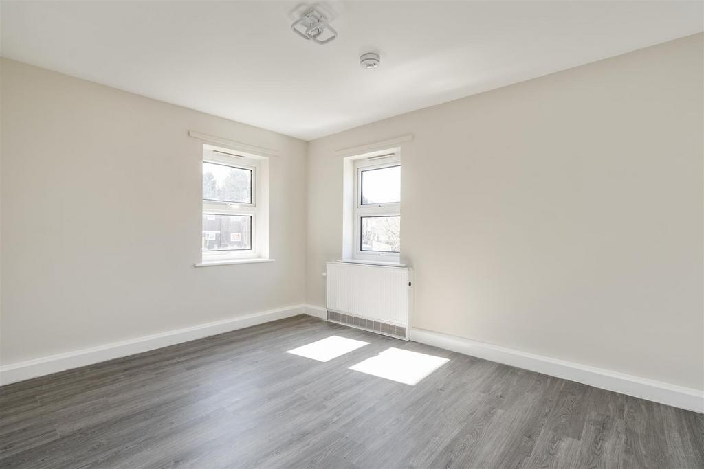 Flat 9 4.jpg