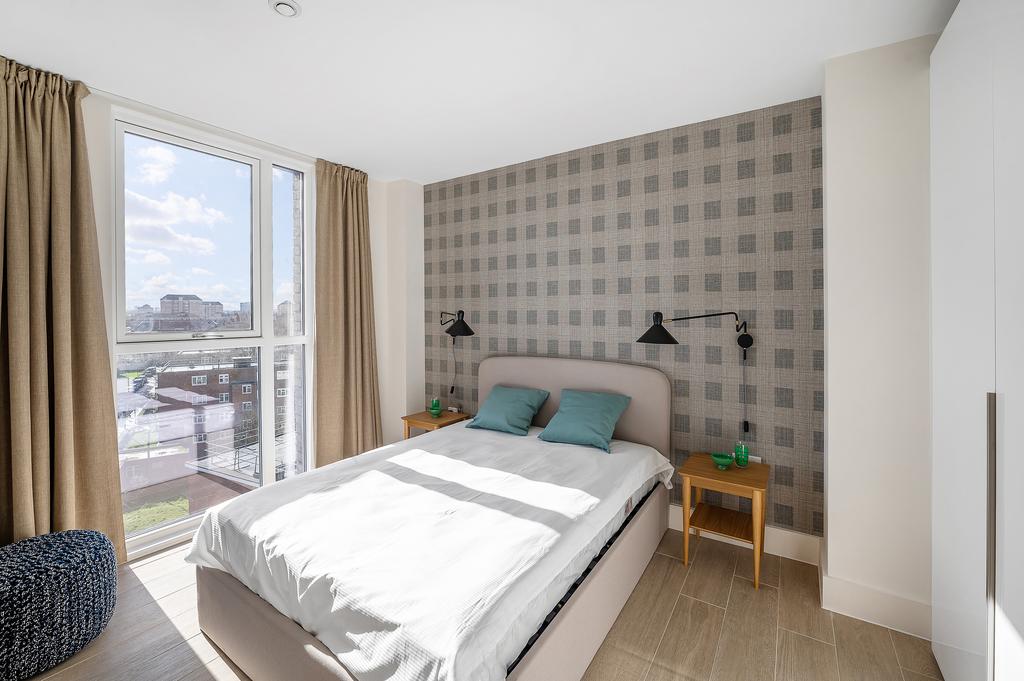 22 ? 22a Wyvill Road