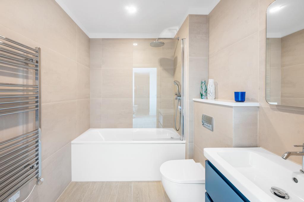 22 ? 22a Wyvill Road