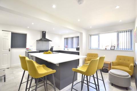 undefined, Lower Meadow, Gloucester GL2